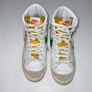 Size 9.5 US- Nike Blazer '77 Vintage Mid Roswell Rayguns